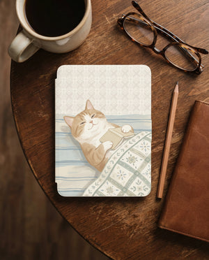 Orange Tabby Reading Kindle Paperwhite Case — Relaxing Gift for Cat Lovers