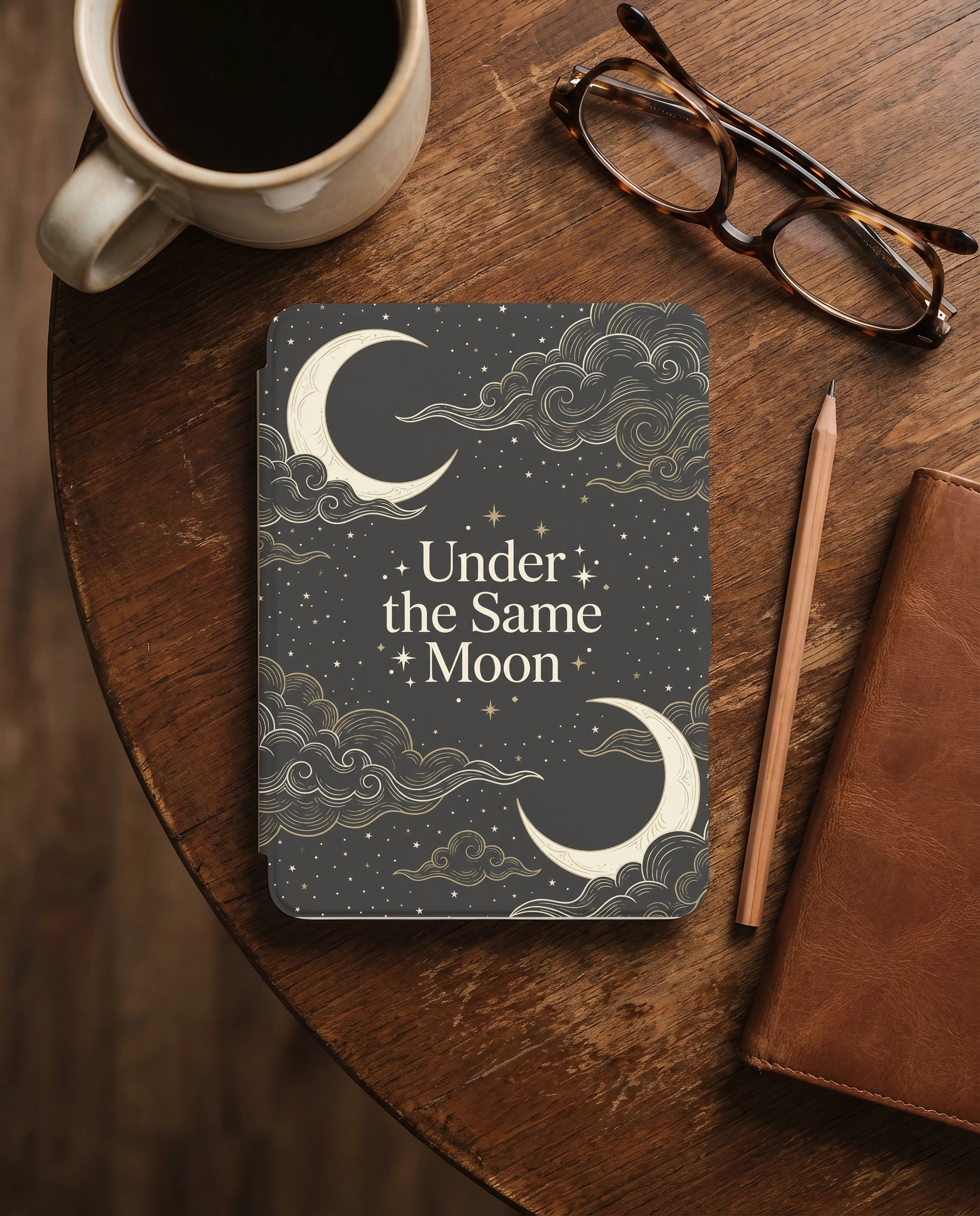 Under the Same Moon Kindle Case — Dual Crescent Romantic