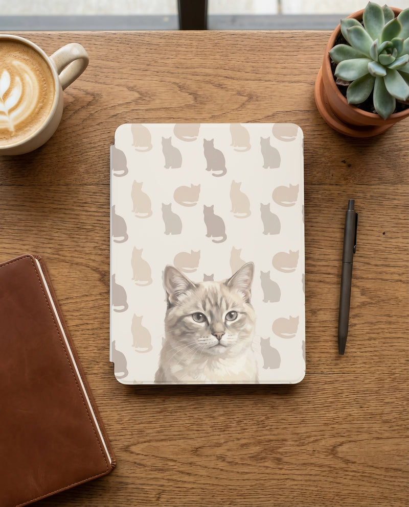 Custom Cat Portrait - 12th Gen Kindle Cover — Lynx Point with Bold Silhouette Pattern