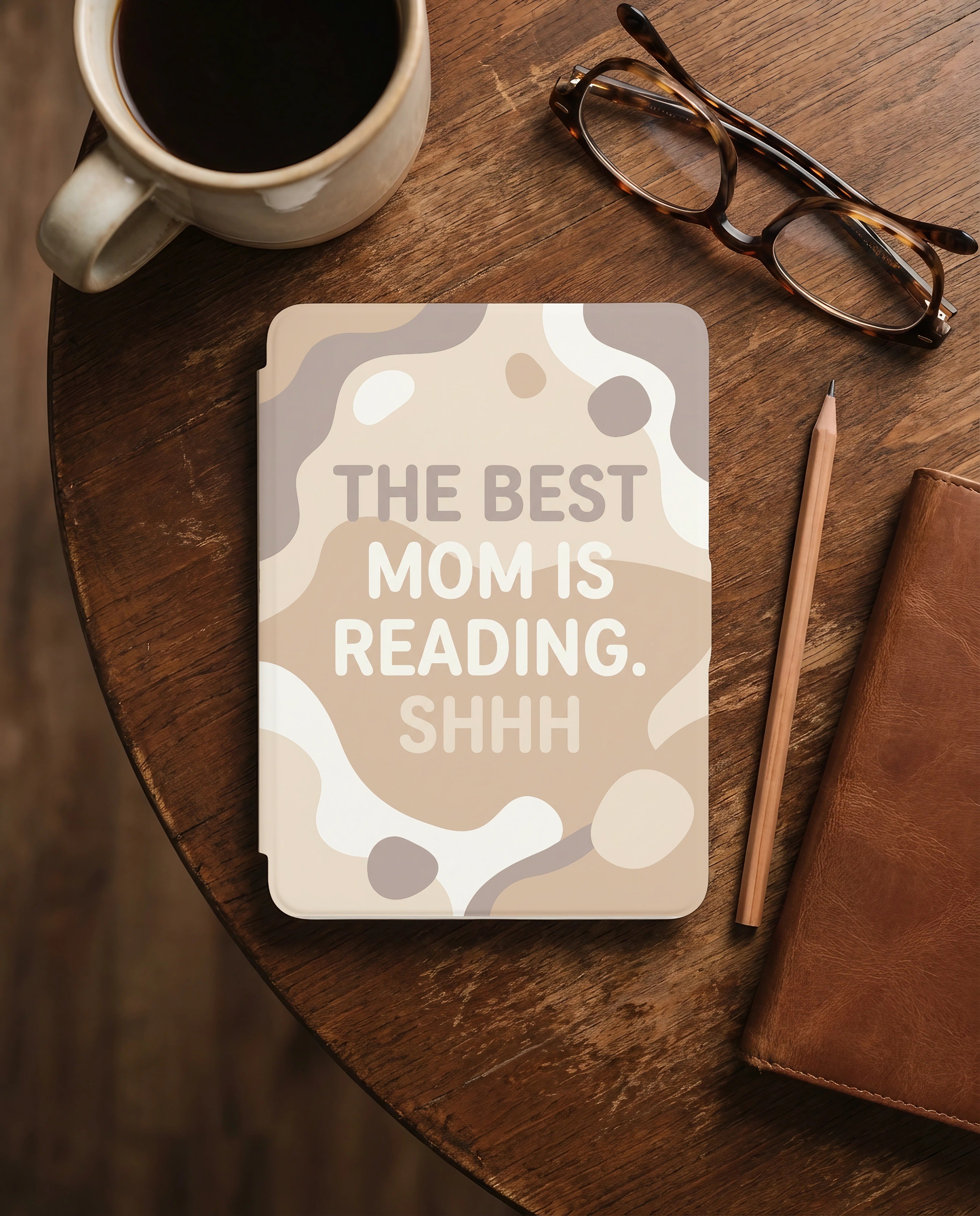 The Best Mom Is Reading Kindle Case - Fits Paperwhite & Colorsoft - Family Gift