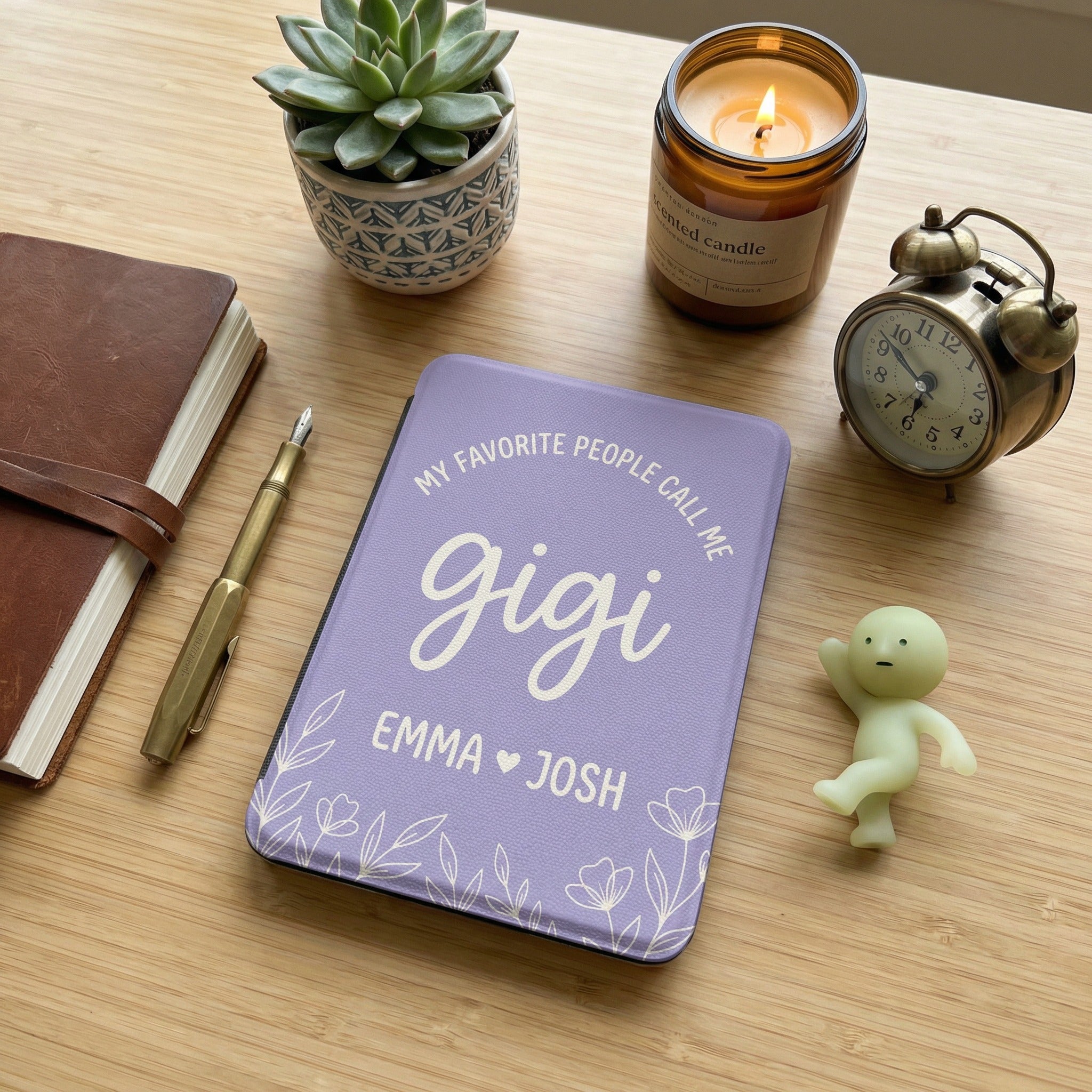 Personalized Gigi Kindle Case — Lavender Floral with Grandkids Names Gift