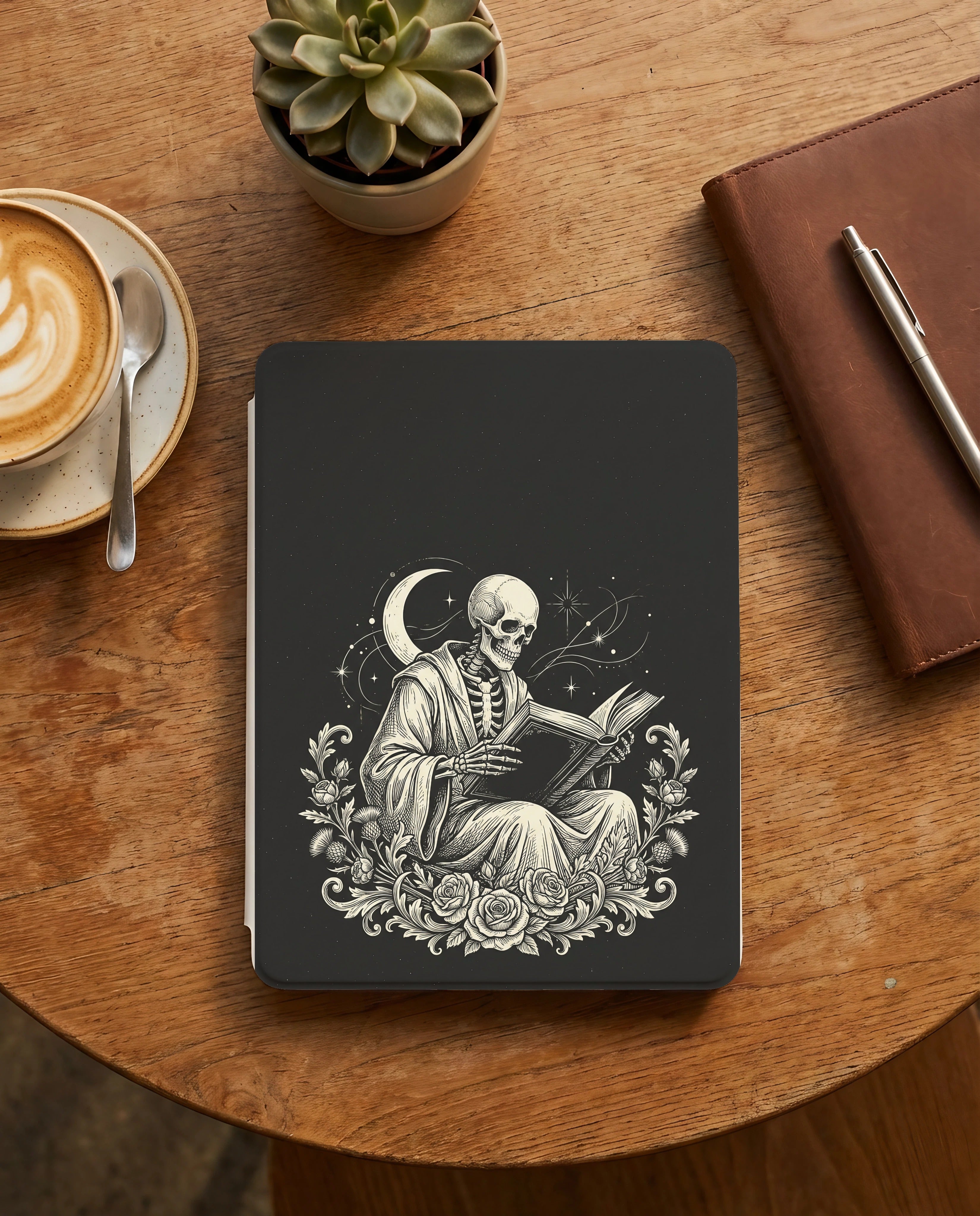 Robed Skeleton Reading Kindle Case — Gothic Book Lover Gift