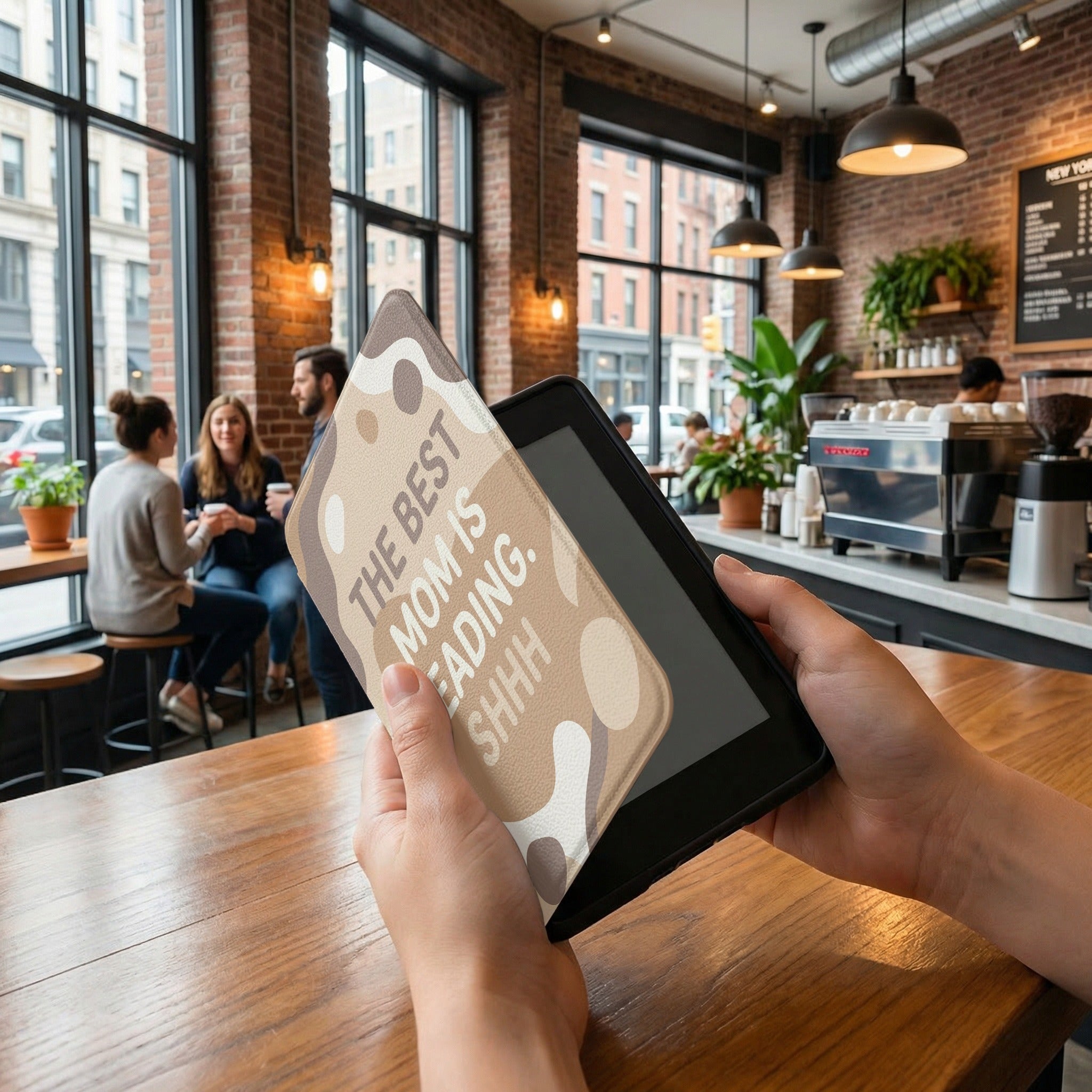 The Best Mom Is Reading Kindle Case - Fits Paperwhite & Colorsoft - Family Gift