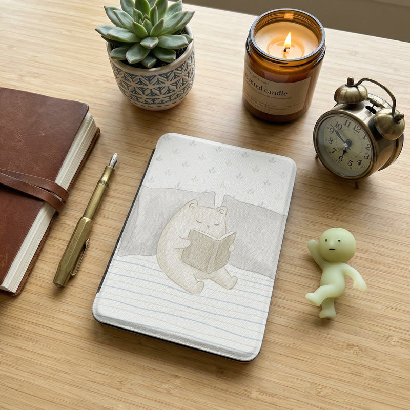 Cute Watercolor Bear Reading Kindle Case — Cozy Gift for Animal Lovers