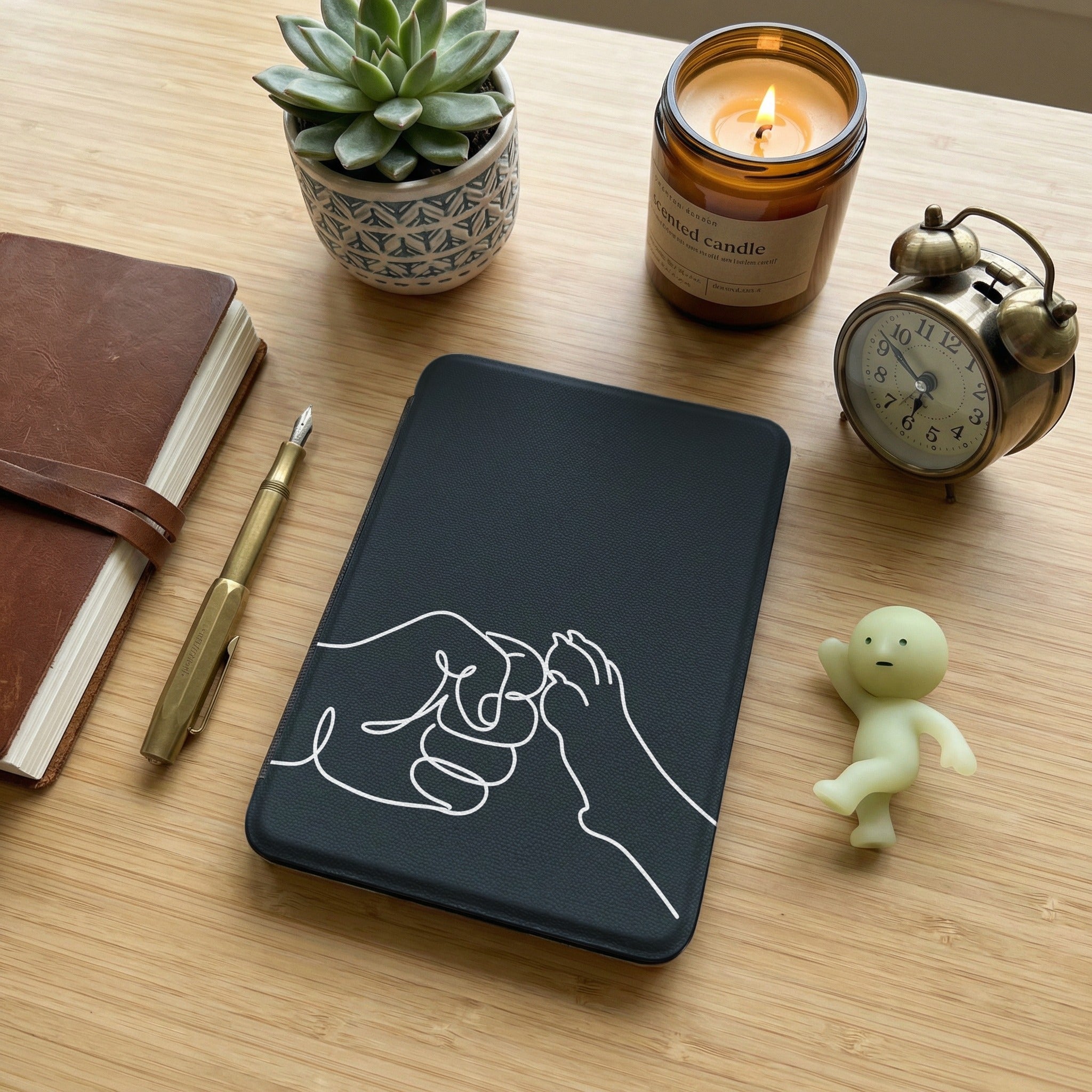 Cat Fist Bump Kindle Case — Minimalist Line Art Gift for Cat Lovers
