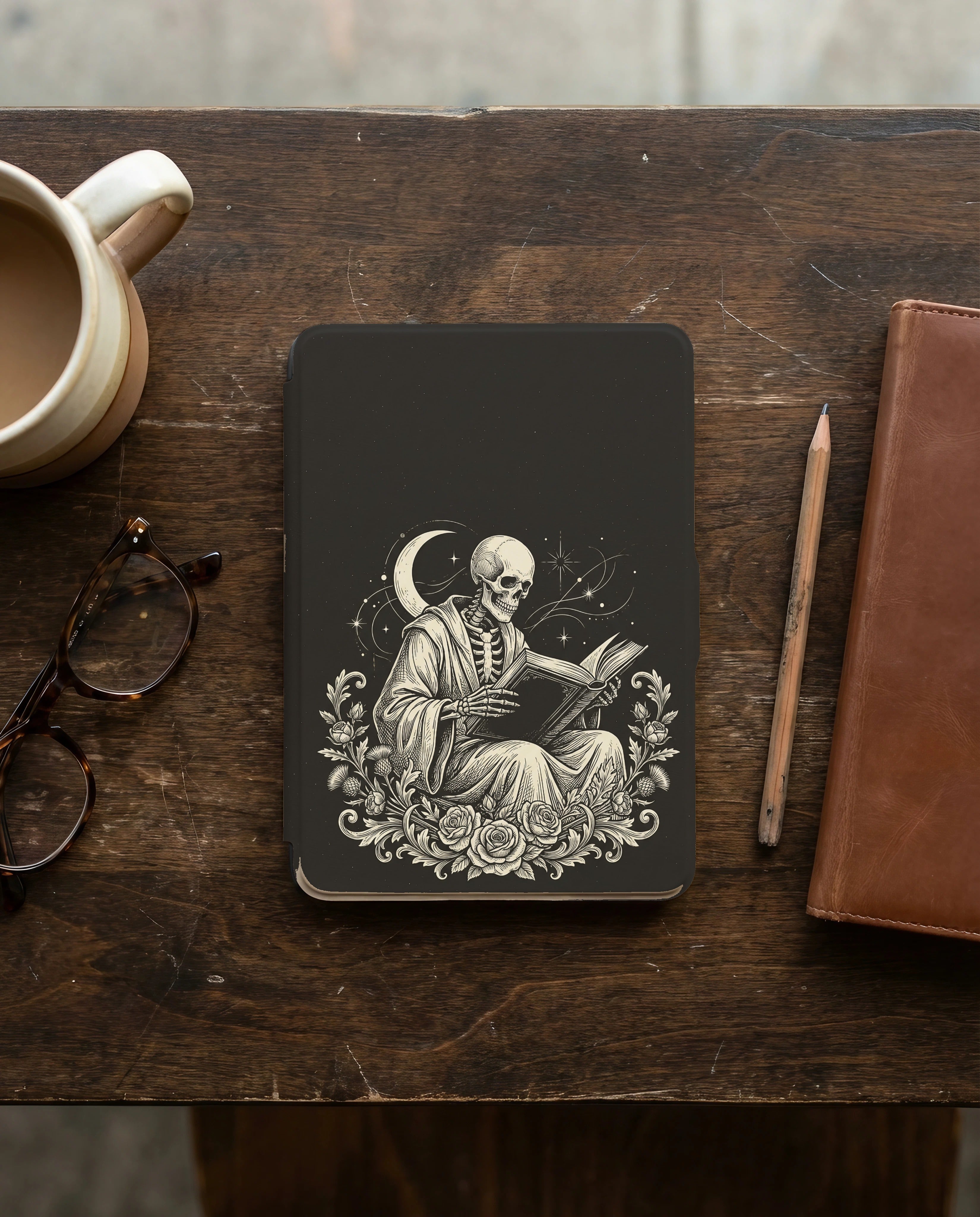 Robed Skeleton Reading Kindle Case — Gothic Book Lover Gift
