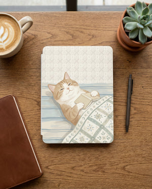 Orange Tabby Reading Kindle Paperwhite Case — Relaxing Gift for Cat Lovers