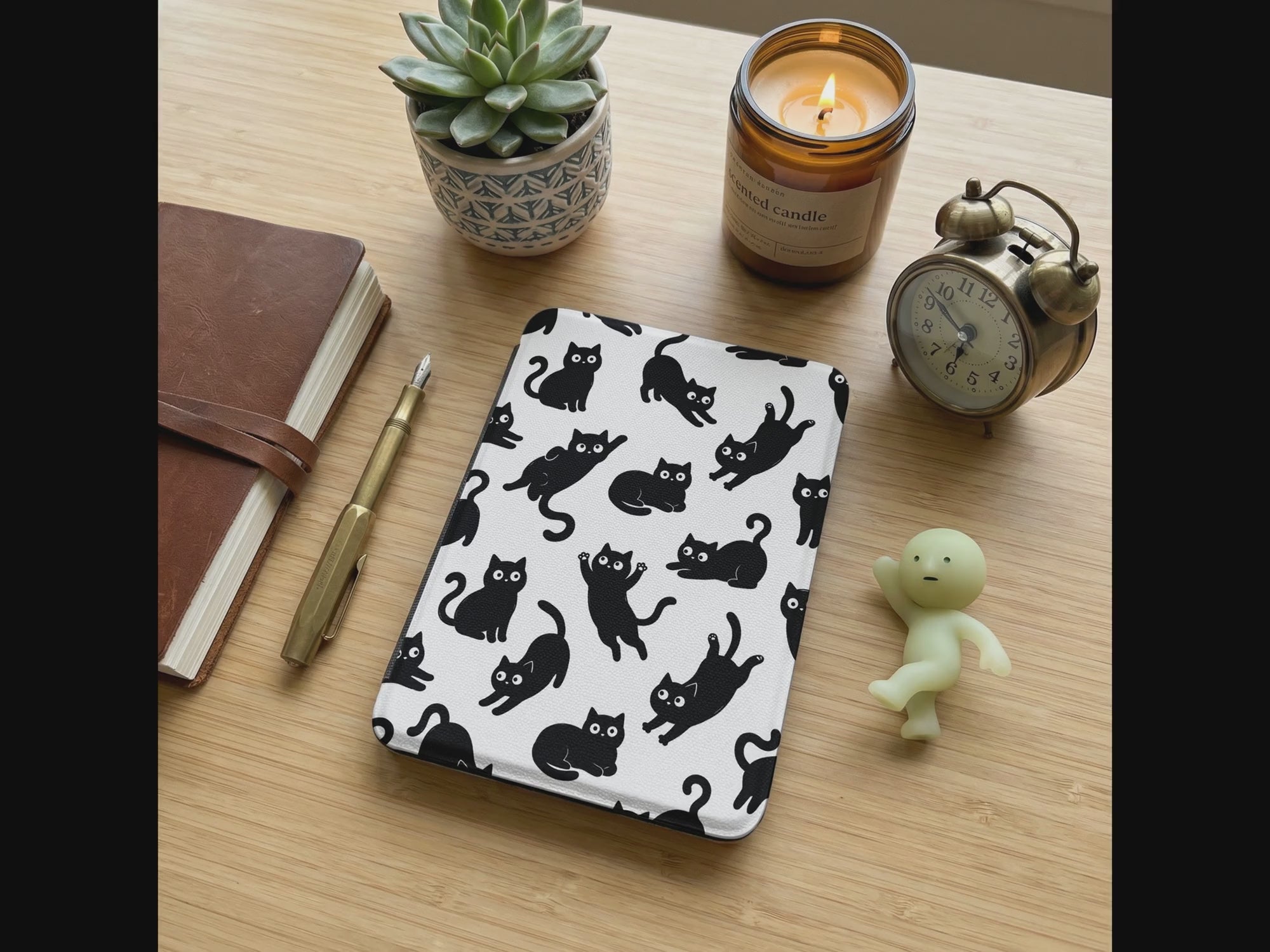 Black Cat Pattern Kindle Case — Cute Cozy Cat Lover Gift
