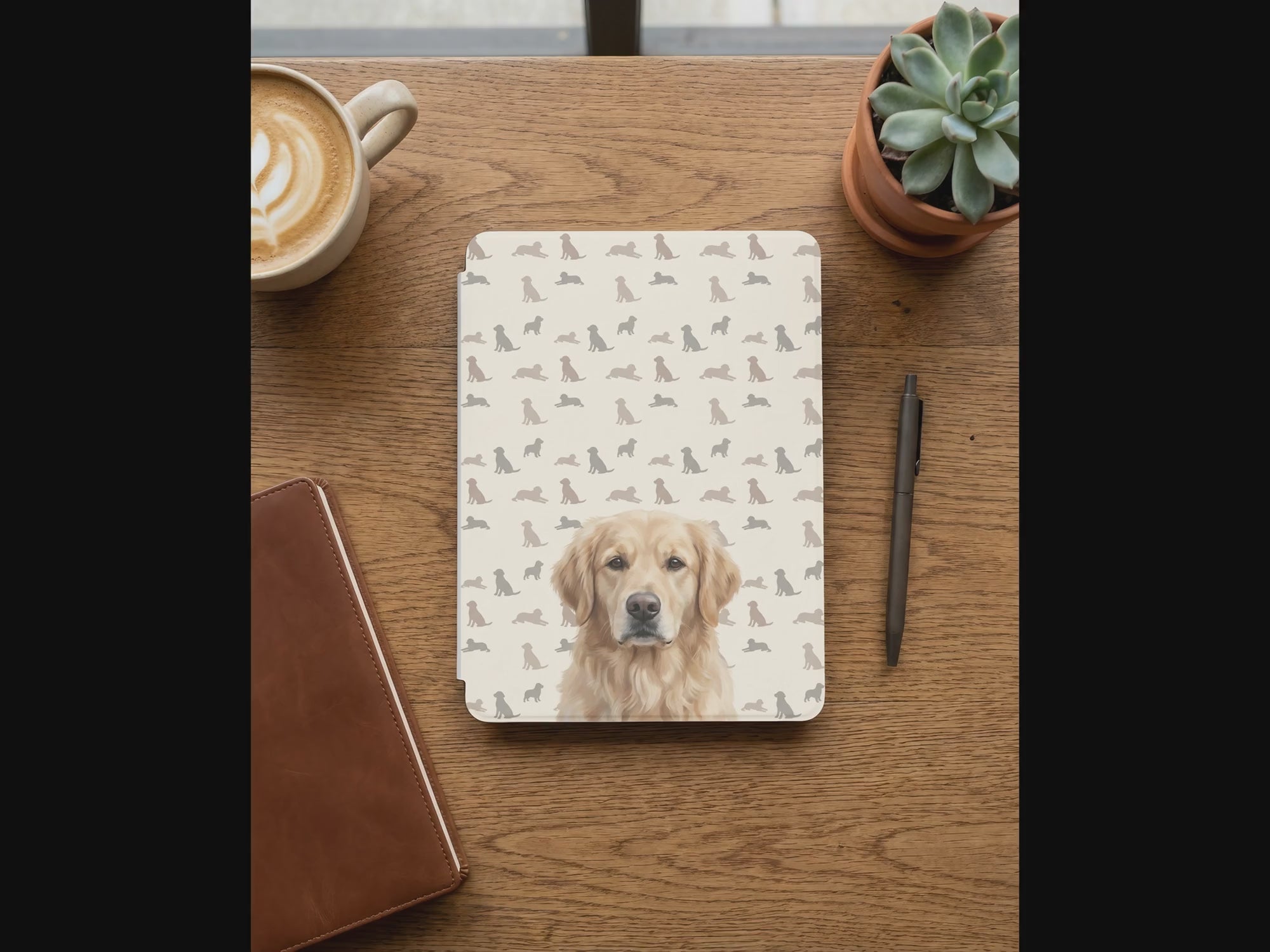 Personalized Dog Portrait Kindle Case — Golden Retriever with Dog Silhouette Pattern