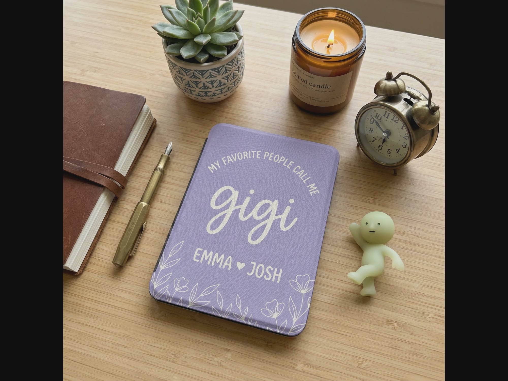 Personalized Gigi Kindle Case — Lavender Floral with Grandkids Names Gift